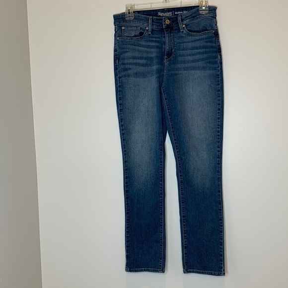Levi Strauss Signature Modern Slim Med Dark Wash‎ Jean Size 8M - W29 L32 - Picture 1 of 7